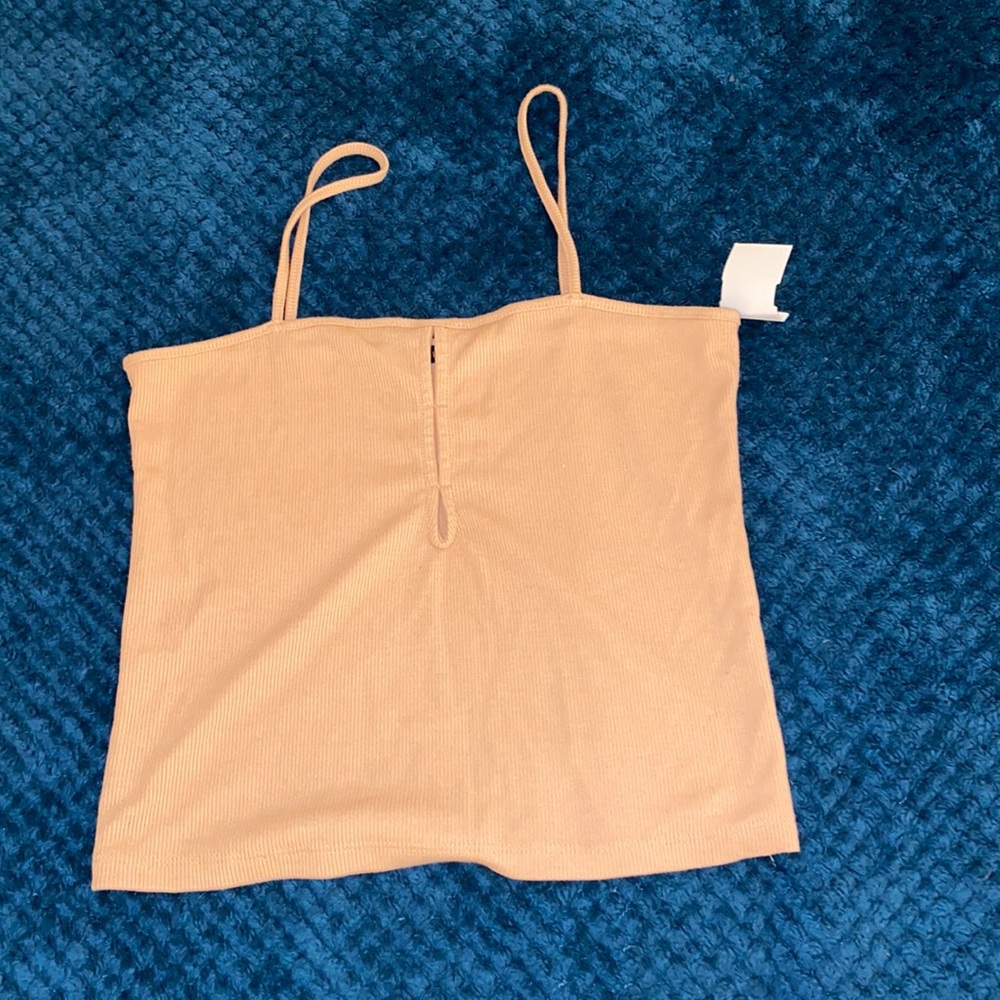 peach tank